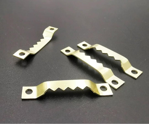 بست پشت قاب اره ای طلایی بسته 1000 عددی