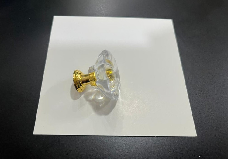 دستگیره گوی 3 * 3 سانت طلایی بسته 100 عددی وارداتی