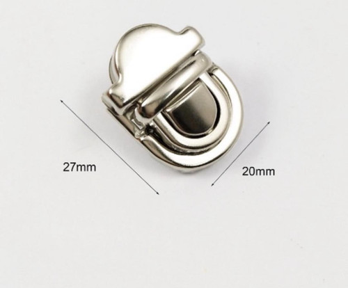 قفل قلبی نقره ای کوچک سایز 20 * 27 میل آهنی بسته 100 عددی وارداتی