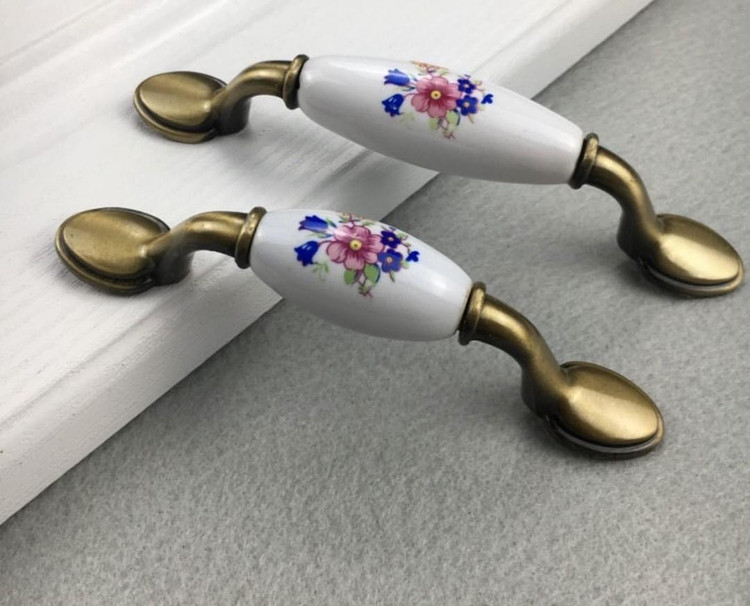 دستگیره سرامیکی گل دار 10 سانت بسته 50 عددی وارداتی