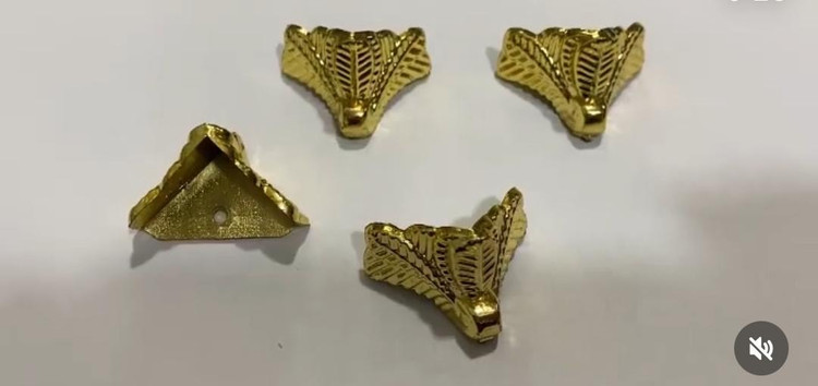 پایه گل برگی سربی 3 سانت بسته 100 عددی وارداتی