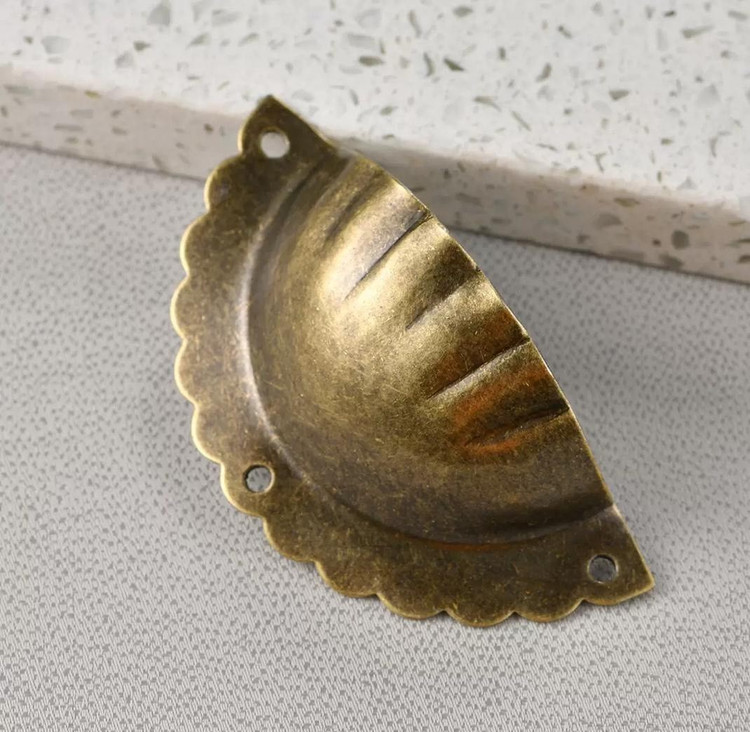 دستگیره بیضی طرح دار فلزی 7/5 سانت بسته 100 عددی وارداتی